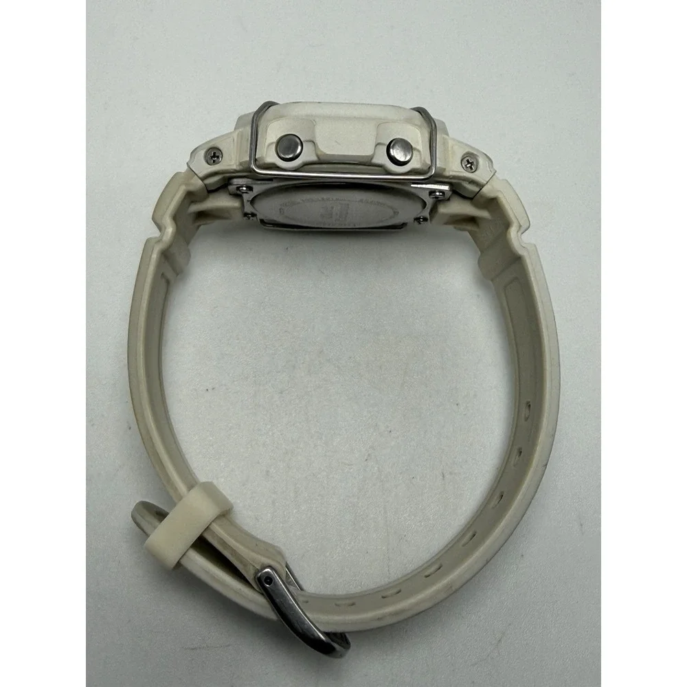 Casio band showing
